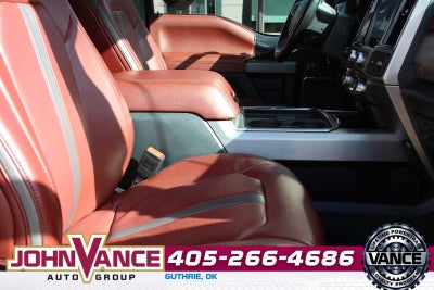 2022 Ford Super Duty F-350 DRW Platinum