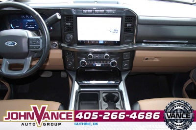 2024 Ford Super Duty F-350 DRW LARIAT