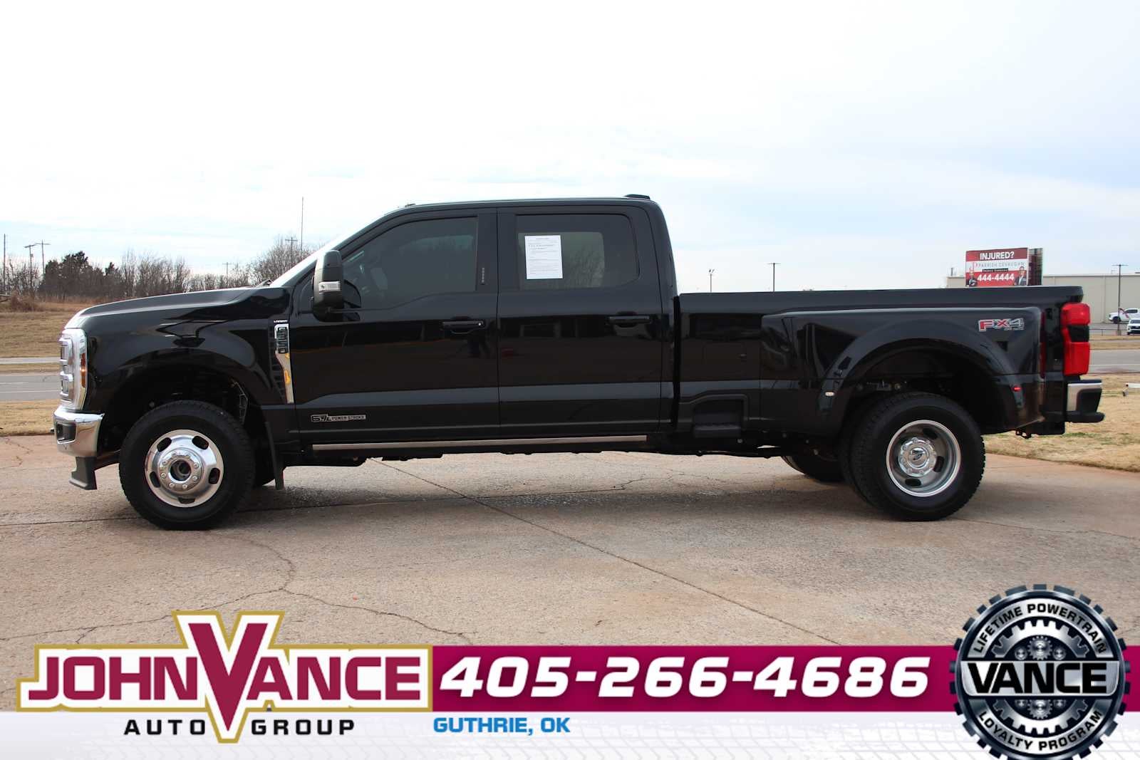 2024 Ford Super Duty F-350 DRW LARIAT