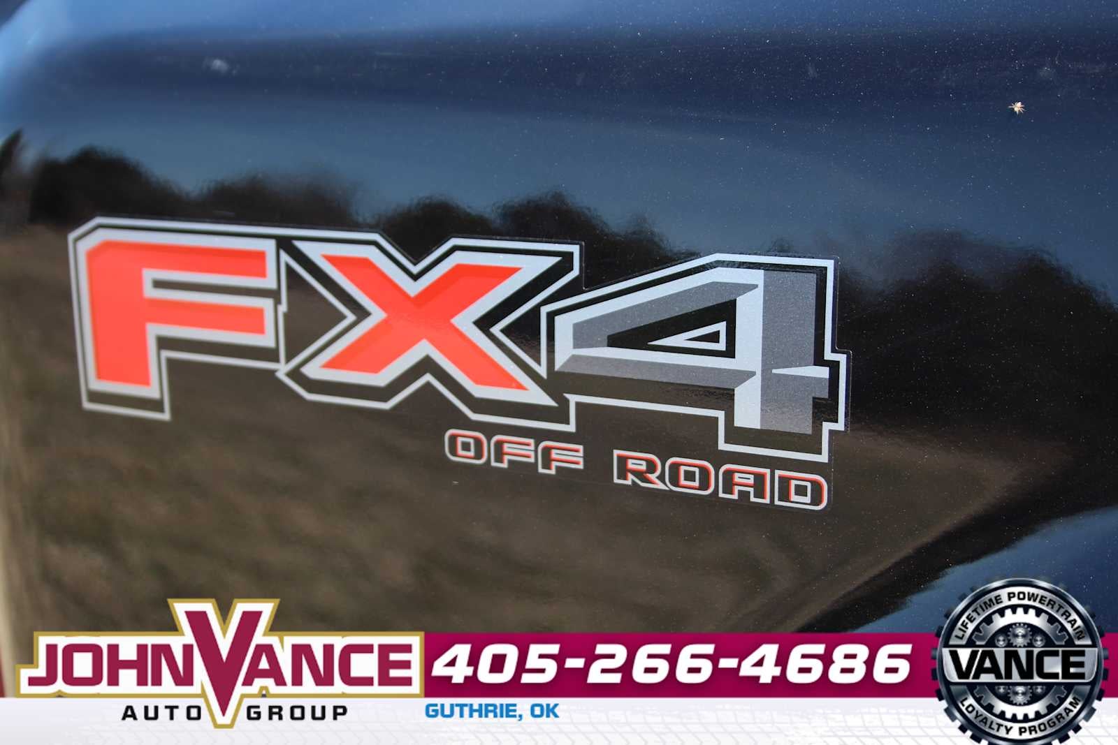 2024 Ford Super Duty F-350 DRW Pickup LARIAT