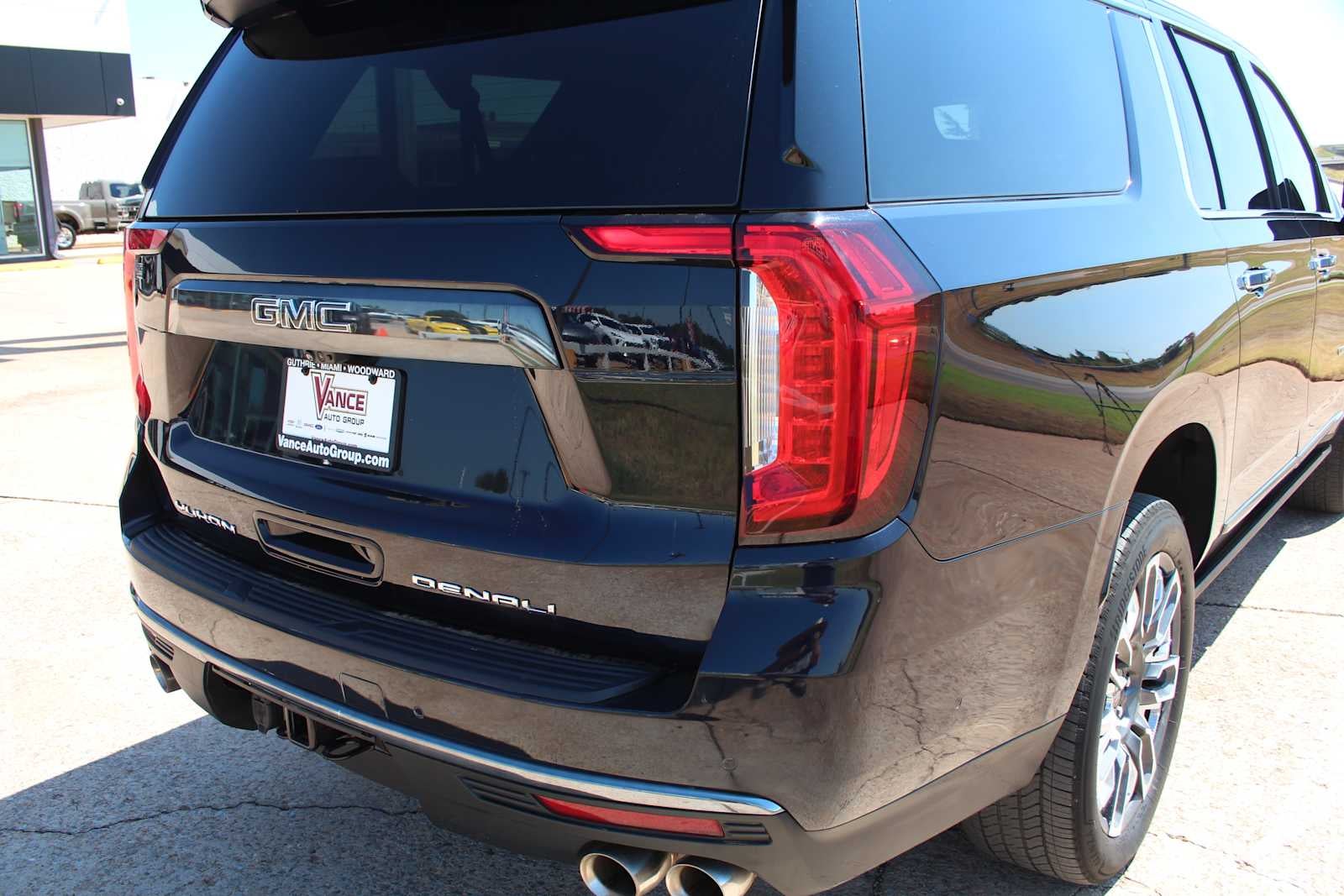 2023 GMC Yukon Denali Ultimate Denali Ultimate