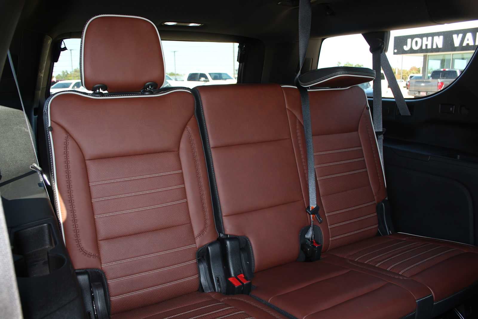 2023 GMC Yukon Denali Ultimate Denali Ultimate